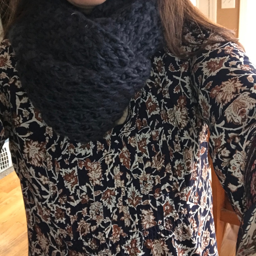 Long Sleeve Box Style Dress Lined Puffy Sleeves - Picture 13 of 16